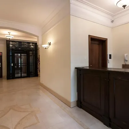 Irs Royal Irs Krystyna * סופוט